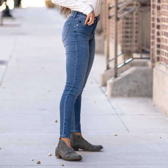 NWOT | Kancan | Westpoint High Rise Skinny - Picture 6 of 13